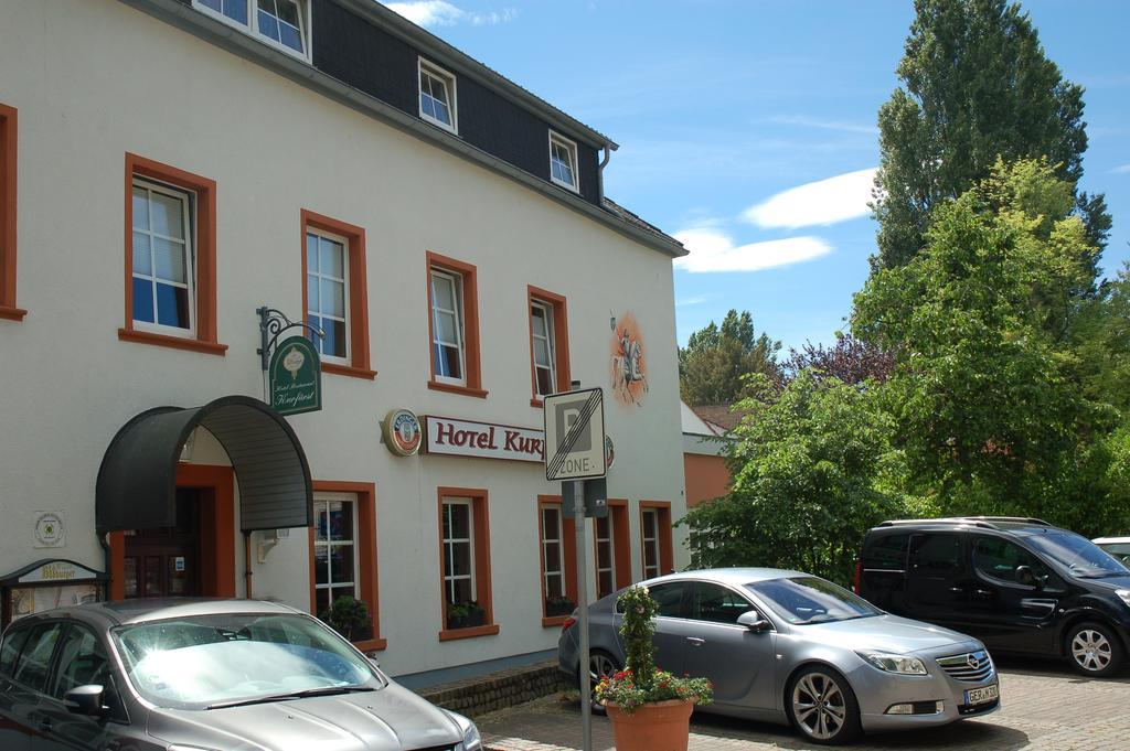Hotel Kurfuerst Garni ゲルマースハイム エクステリア 写真