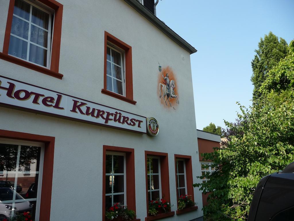 Hotel Kurfuerst Garni ゲルマースハイム エクステリア 写真